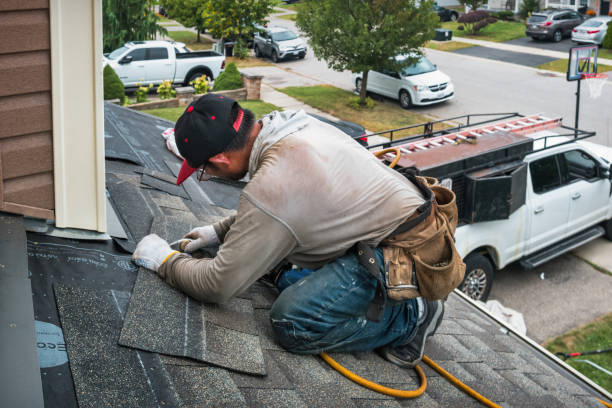 Professional Roofing technician working in Franklin Lakes, NJ